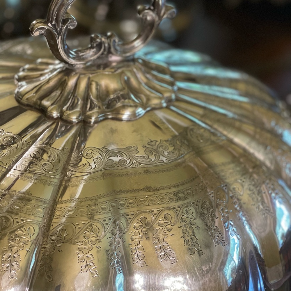 English Sheffield Silverplate meat dome/food cover/cloche - Picture 7 of 8